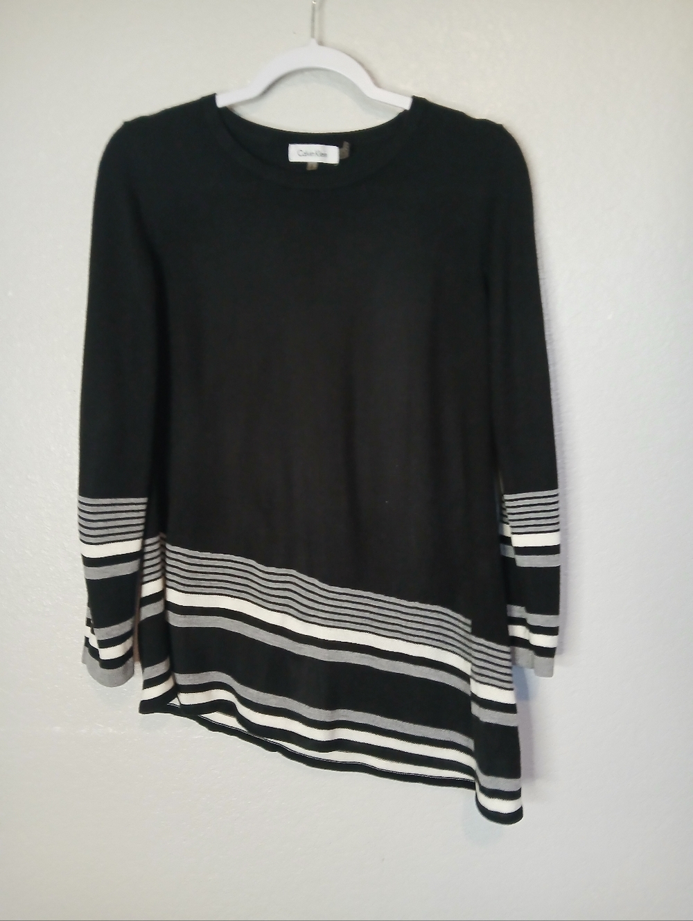 Calvin Klein Asymmetrical Black Gray White Striped Knit Sweater Size Small
